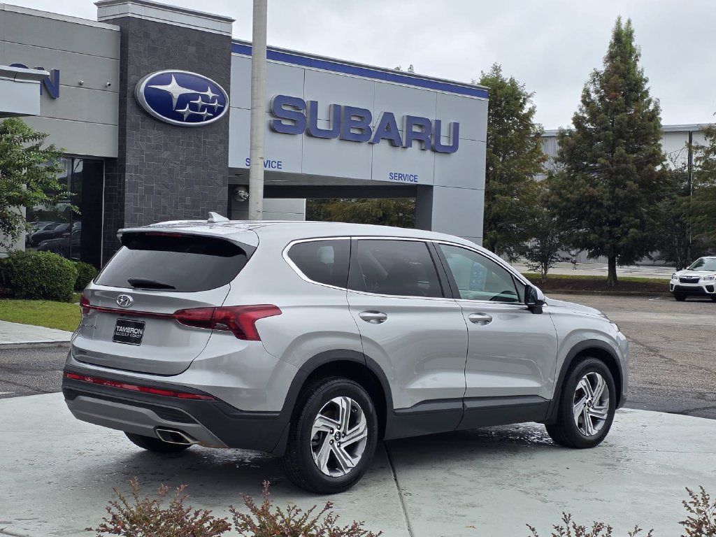 Used 2021 Hyundai Santa Fe SE FWD image 5