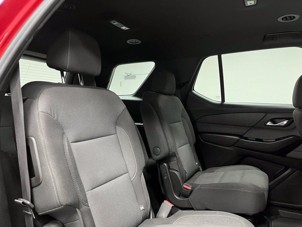Used 2023 Chevrolet Traverse LT AWD/4WD image 53