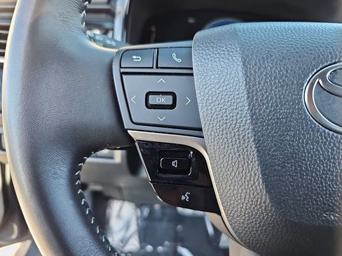 Certified 2025 Toyota Camry SE w/ Multimedia Upgrade Package FWD image 11