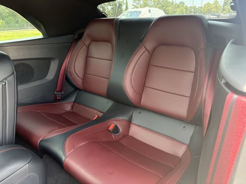 Used 2025 Ford Mustang GT Premium RWD image 23