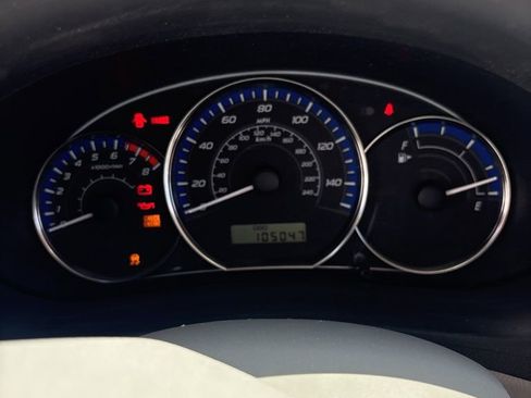 Used 2011 Subaru Forester 2.5X image 2