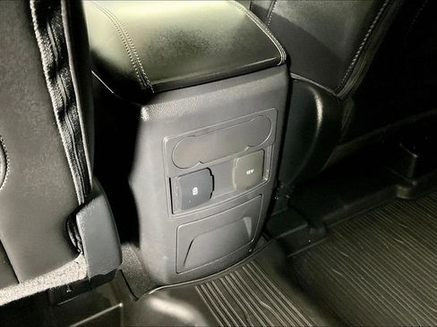 Used 2023 Ford Explorer XLT w/ Equipment Group 202A image 34