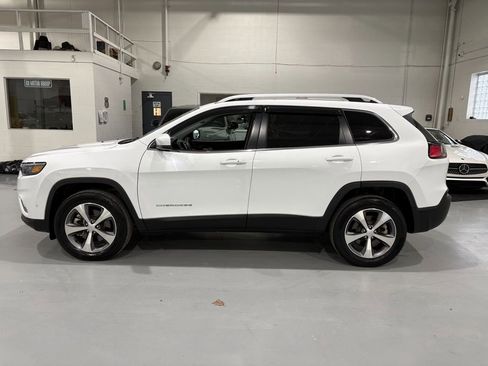 Used 2021 Jeep Cherokee Limited w/ Elite Package image 4