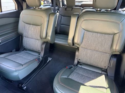 Used 2022 Ford Explorer Timberline AWD/4WD image 13