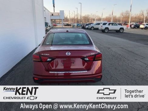 Used 2022 Nissan Altima 2.5 SV image 5