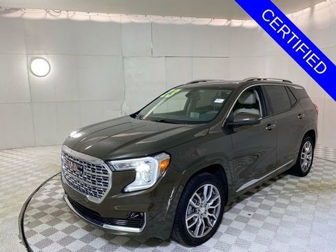 Certified 2023 GMC Terrain Denali w/ Denali Premium Package AWD/4WD image 20