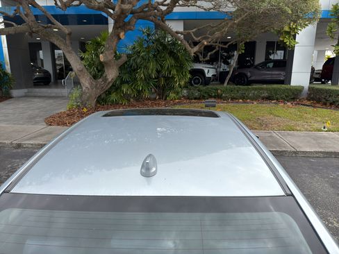 Used 2017 Subaru Legacy 2.5i Premium w/ Moonroof Package image 15