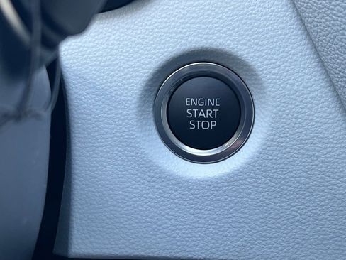 New 2026 Toyota Corolla SE FWD image 19