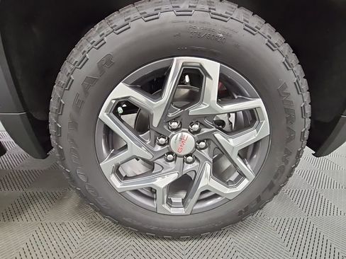 New 2026 GMC Sierra 1500 SLT w/ SLT Premium Plus Package image 45