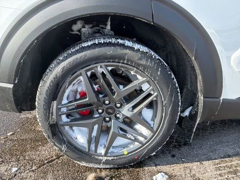 New 2026 Ford Explorer ST w/ Sun And Sound Package image 13