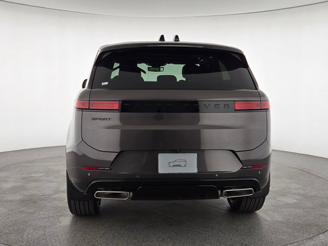 New 2026 Land Rover Range Rover Sport Dynamic SE AWD/4WD image 8
