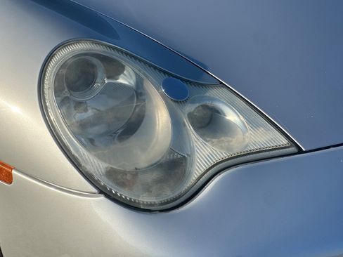 Used 2002 Porsche 911 Carrera 4 image 40