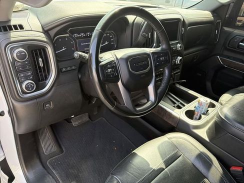 Used 2023 GMC Sierra 3500 Denali w/ Denali Ultimate Package AWD/4WD image 6