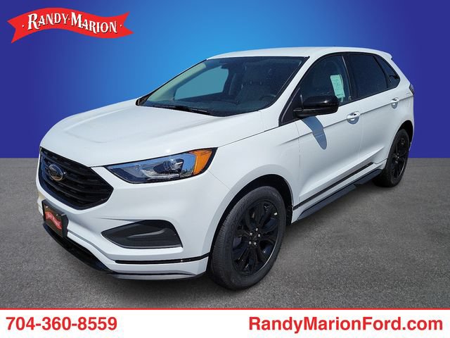 Used 2024 Ford Edge SE w/ Black Appearance Package AWD/4WD image 1