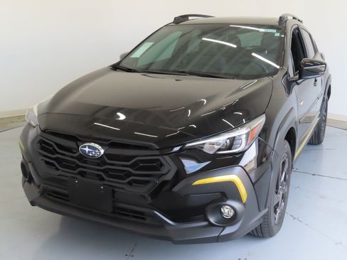 Used 2025 Subaru Crosstrek 2.5i Sport w/ Crosstrek Mirror Package image 10