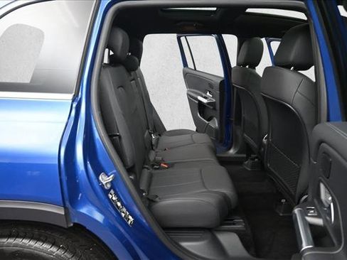 Certified 2026 Mercedes-Benz GLB 250 4MATIC image 24