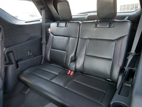 Certified 2022 Ford Explorer ST-Line AWD/4WD image 11