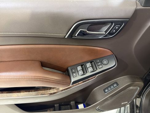 Used 2018 Chevrolet Tahoe Premier image 16