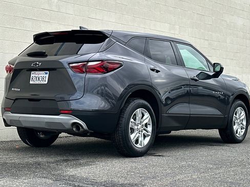 Certified 2022 Chevrolet Blazer LT w/ LPO, Black Grille Bar Package image 4