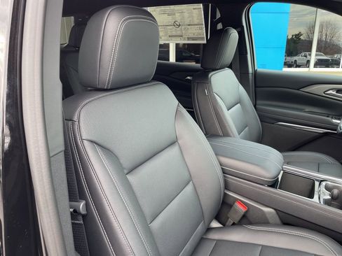 New 2026 Chevrolet Traverse LT w/ Driver Confidence Package image 28