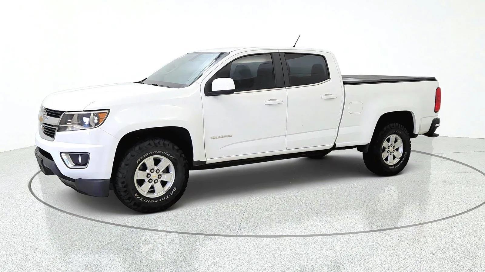 Used 2020 Chevrolet Colorado W/T w/ WT Convenience Package RWD image 4