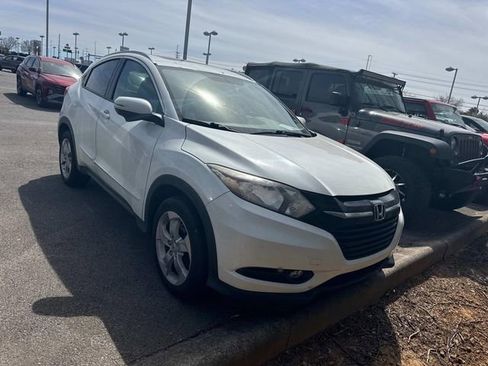 Used 2016 Honda HR-V EX-L image 2