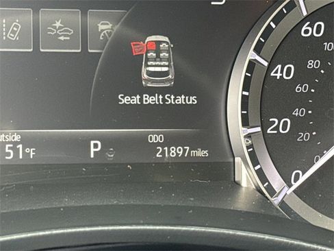 Used 2023 Toyota Highlander XLE image 44