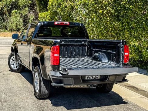 Used 2017 Chevrolet Colorado LT RWD image 19