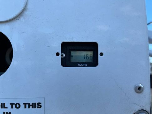 Used 2025 Ford F550 4x4 Crew Cab Super Duty image 41