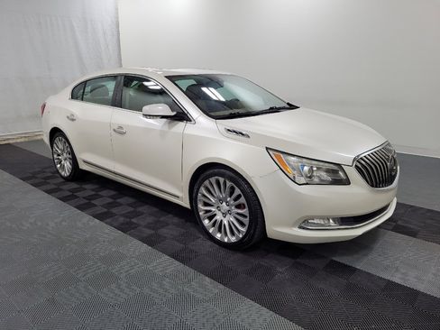 Used 2014 Buick LaCrosse Premium w/ Driver Confidence Package FWD image 11