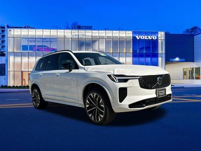 New 2026 Volvo XC90 T8 Ultra w/ Protection Package Premier