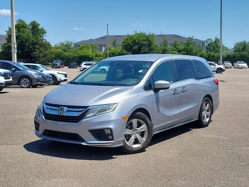 Used 2019 Honda Odyssey EX image 1