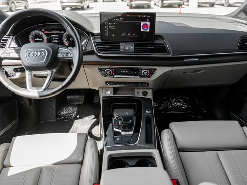 Used 2024 Audi Q5 2.0T Premium Plus image 8