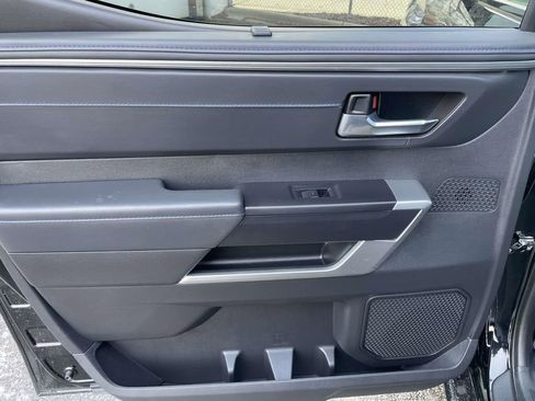 Used 2025 Toyota Tundra Platinum image 22