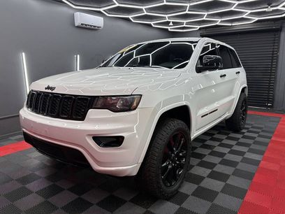 Used 2018 Jeep Grand Cherokee Altitude