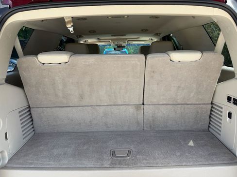 Used 2019 Cadillac Escalade Luxury RWD image 15
