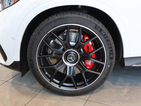 New 2025 Mercedes-Benz GLC 63 AMG S image 9