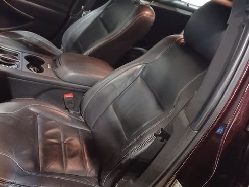 Used 2019 Ford Taurus SEL w/ Equipment Group 201A image 6