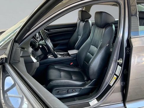 Used 2019 Honda Accord EX-L image 18