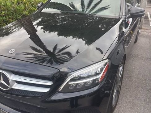 Used 2020 Mercedes-Benz C 300 Sedan image 5