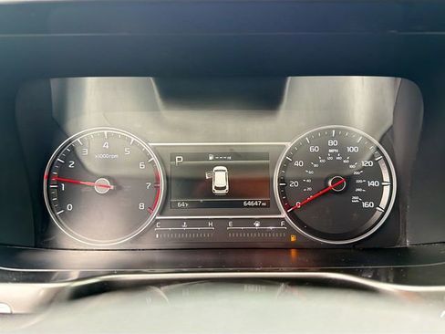 Used 2023 Kia Sorento LX FWD image 12