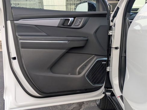 New 2026 Buick Enclave Sport Touring image 13