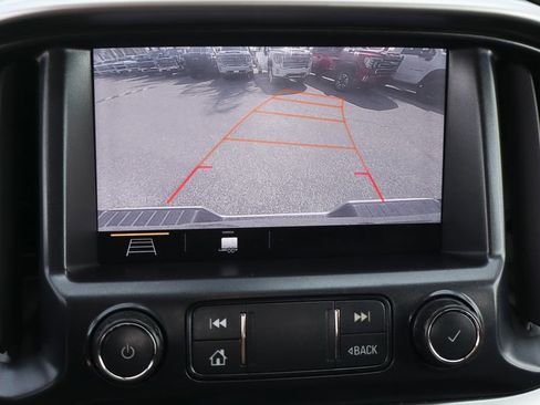 Used 2019 Chevrolet Colorado LT AWD/4WD image 27