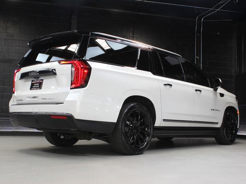 Used 2024 GMC Yukon XL Denali Ultimate image 90