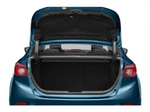 Used 2018 MAZDA MAZDA3 Sport image 15