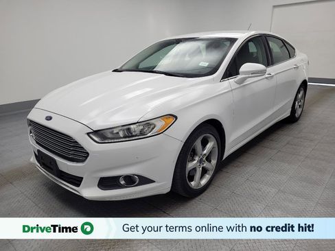 Used 2015 Ford Fusion SE image 1