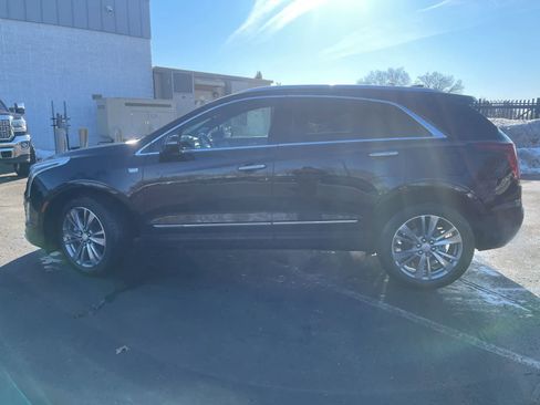Certified 2024 Cadillac XT5 Premium Luxury w/ LPO, Floor Liner Package image 6