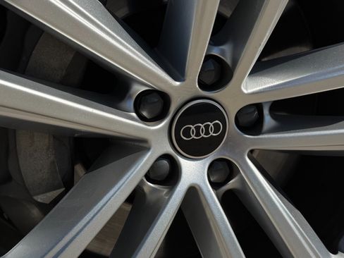 Used 2025 Audi Q7 3.0T Premium Plus image 88