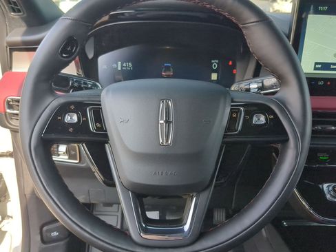 New 2026 Lincoln Corsair Reserve w/ Jet Appearance Package FWD image 13