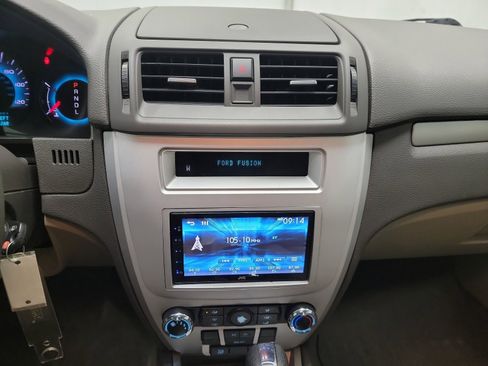 Used 2012 Ford Fusion SE image 21